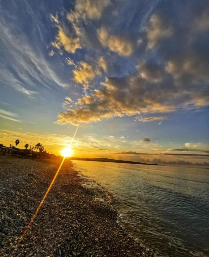 Kormoranos Beach Acharavi  Ngoại thất bức ảnh